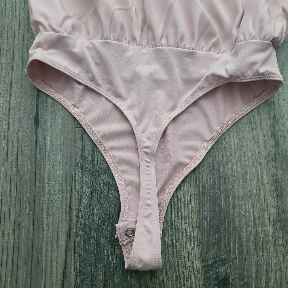 Lace Cami Thong Bodysuit - Picture 9 of 10